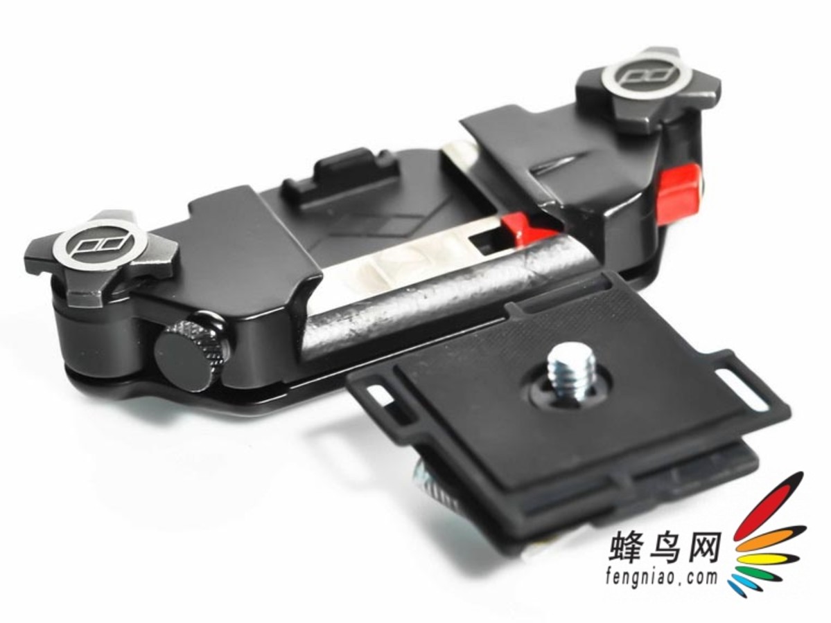 【高清图】 抓拍很无敌!快拆单反套件日本地区上市图1