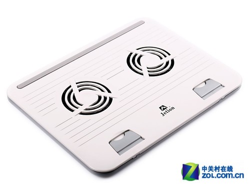 双风扇送清凉 吉星酷爽笔记本散热垫评测