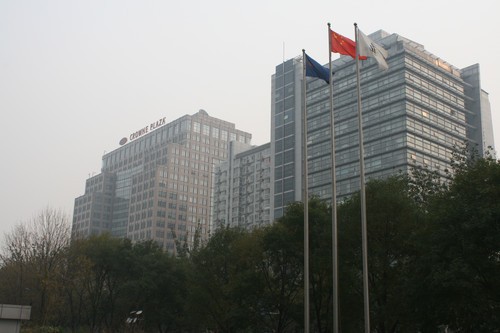 ����������� iPhone 4S/С��/N9���նԱ� 