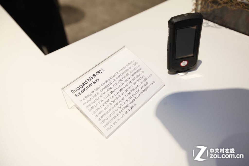 【高清图】 无线传输快速分享 索尼新品bloggie亮相图9