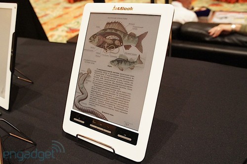 CES2012:Ectaco展出彩色E Ink阅读器