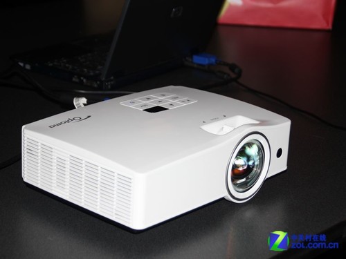 CES2012�̵�:�¹�ԴͶӰӦ�����޷Ŵ� 
