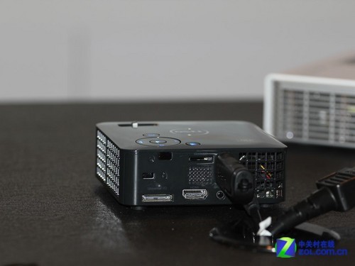 ��������ӰԺ ����LED΢ͶȫԱ���� 