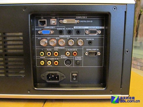 高清影院工程投影 DP CS4100报5.5万元