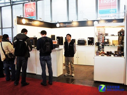 ������������� ������չ�¹�CeBIT 