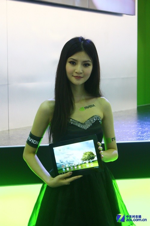 ����ĺ�ƽ���� NVIDIAչ̨��ˬ���� 