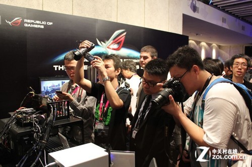 ��˶ROG������ 