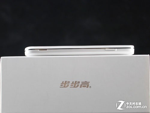超薄水晶镶嵌双UI系统 步步高vivoS7评测