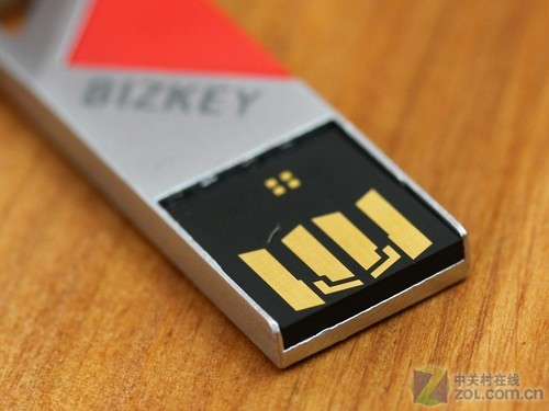 时尚几何设计 BIZKEY K8优盘读图评测
