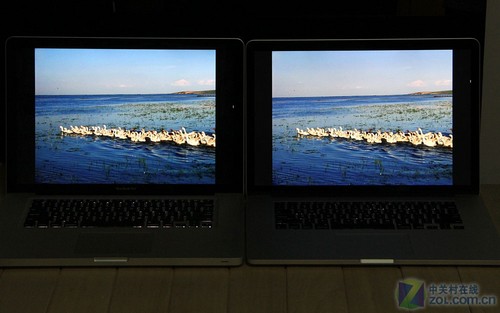 �������ǽ�Ҫ�Աȵ�ͼƬ�����ȴ��������������������ɫ�·��������һ�����죬�����⵹�޹ش󰭣�ֻ������ TN ���͹��ӽ� IPS ��������������ѡ�