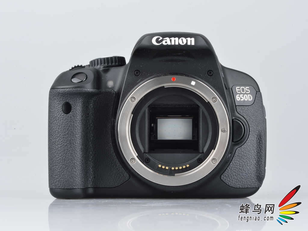 【高清图】 性能接近中端 触屏单反佳能eos 650d评测图11