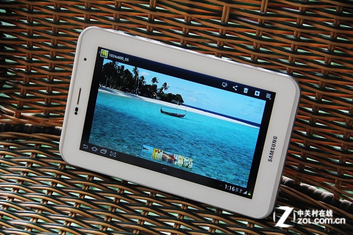 【高清图】 7英寸"白富美" 通话平板三星p3100组图图22