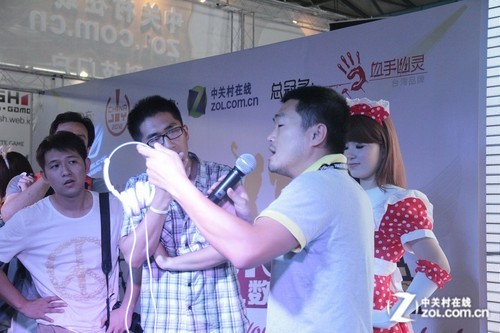 ChinaJoy2012! ������չ̨��Ϸ���淨 
