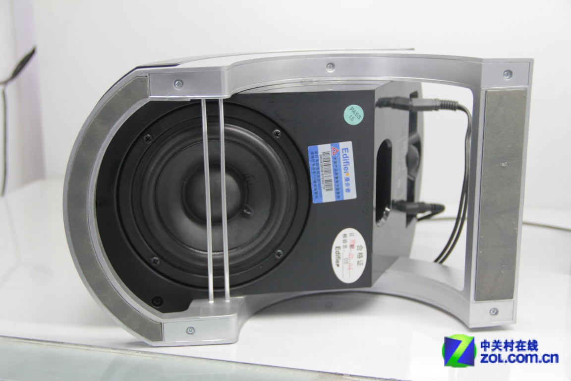 【高清图】 前卫箱体造型 漫步者e1100音箱售370元图9