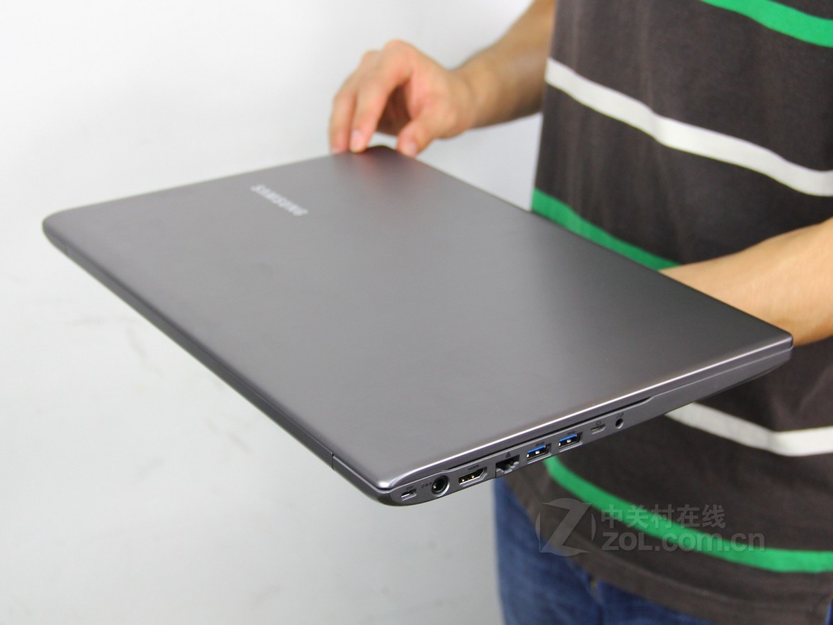 笔记本电脑 三星笔记本电脑 三星700z5c-s01 图片 原创图赏 19 / 82